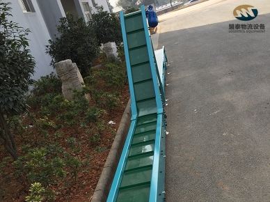 爬坡蜜桃AV网站入口